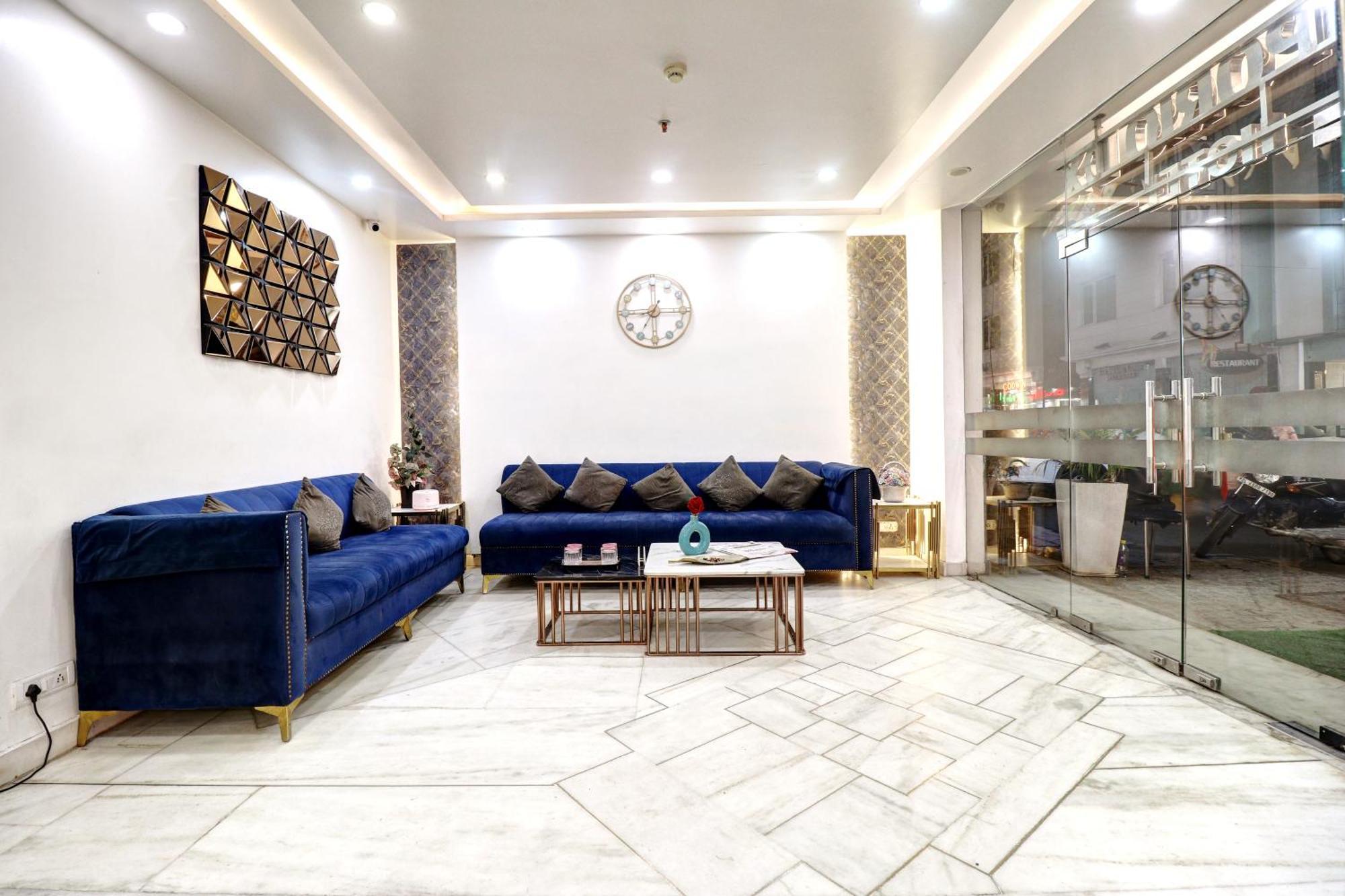 Hotel Emporio Dx - New Delhi Railway Station - Paharganj Exteriör bild